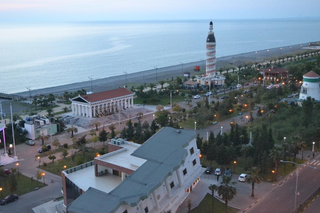 Orbi Towers Rooms Батуми Екстериор снимка